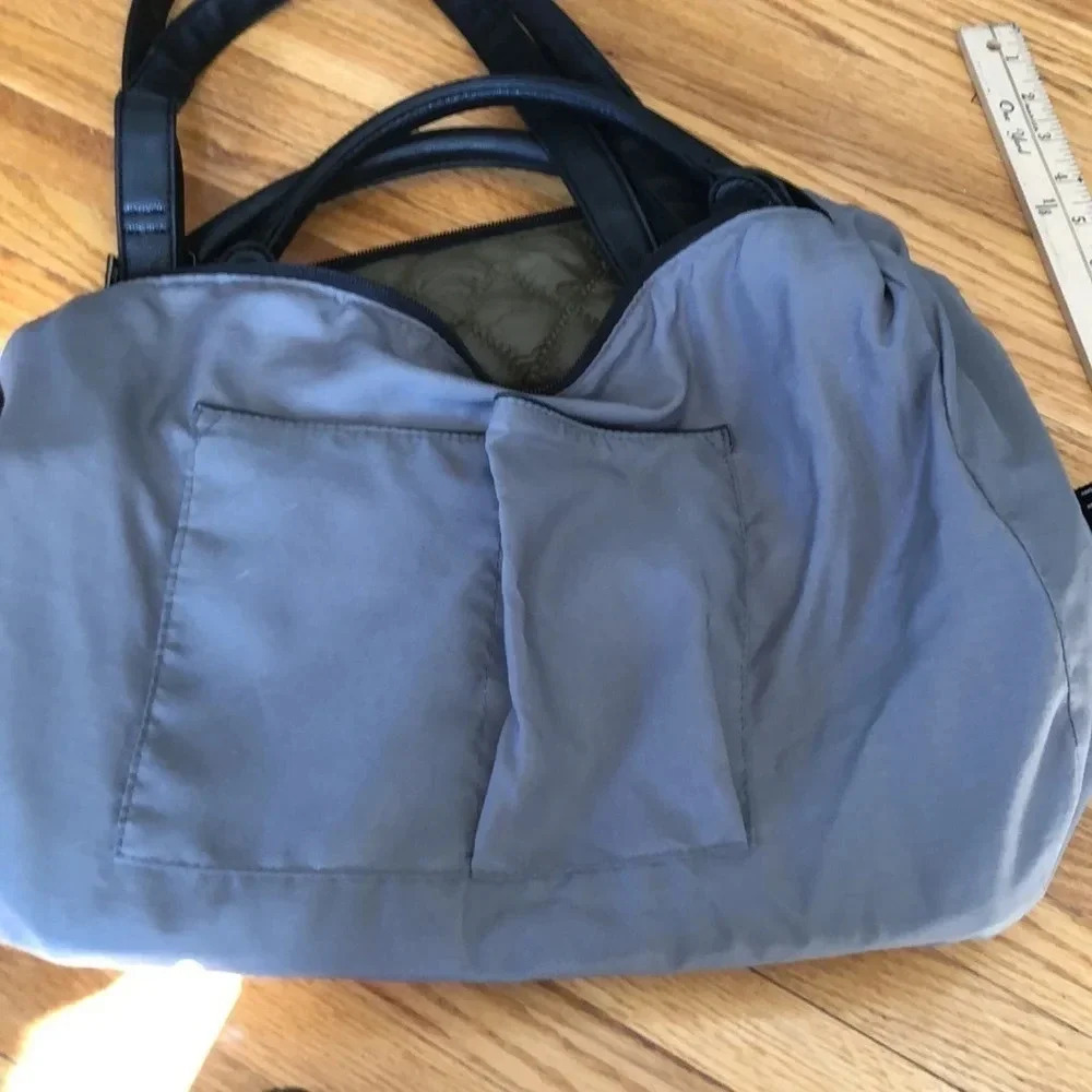 Army green crossbody bag - Picture 5 of 9